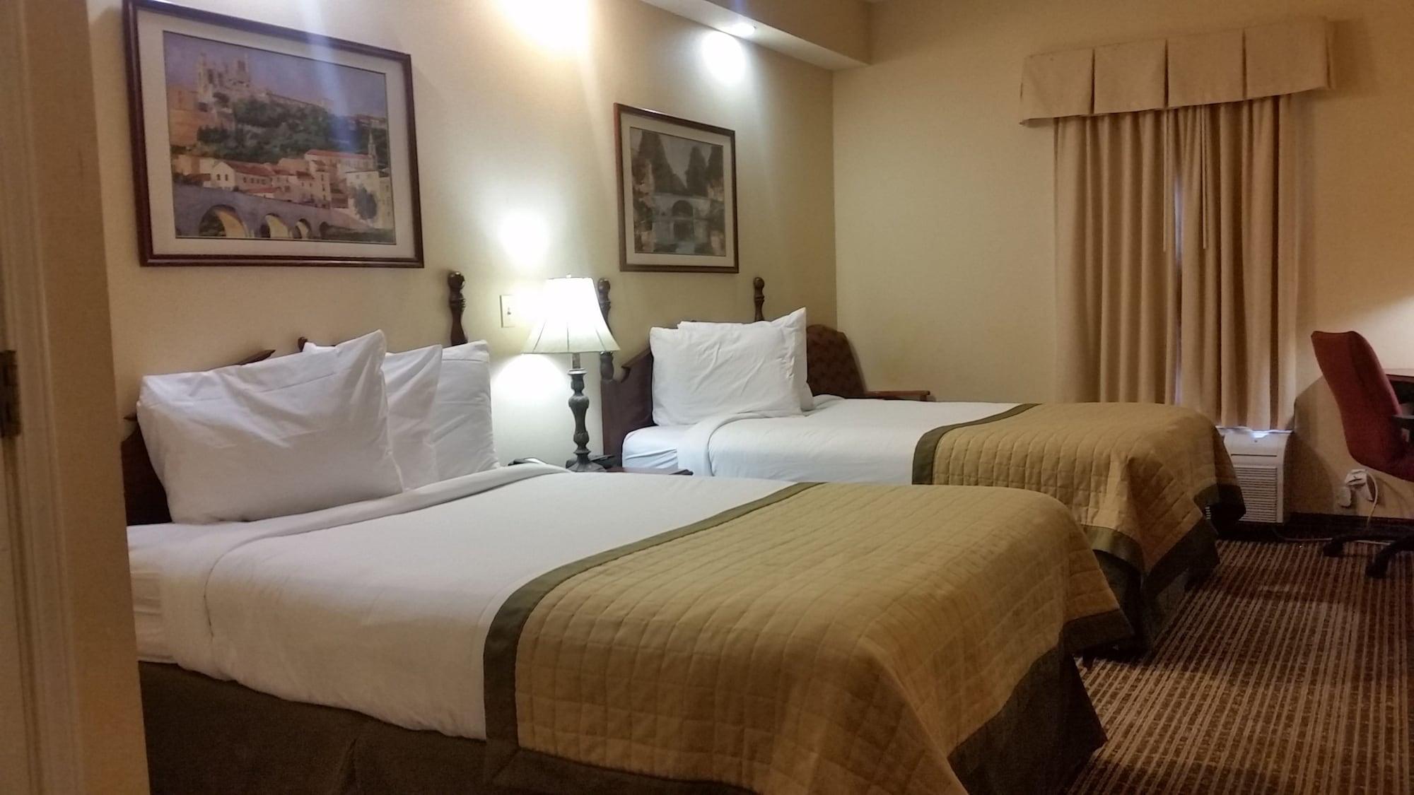 Baymont By Wyndham Lafayette Airport Hotel Bagian luar foto