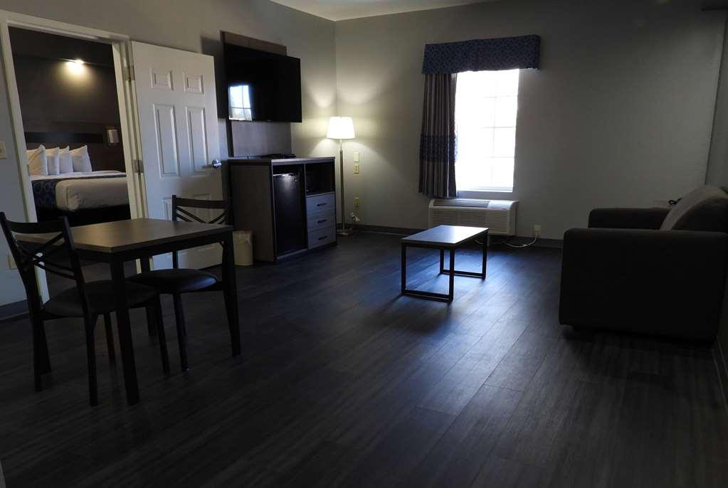 Baymont By Wyndham Lafayette Airport Hotel Ruang foto